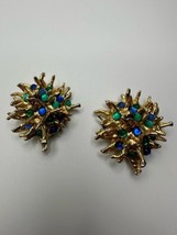 Vintage Signed Craft Unique Gold Blue Green Textured Clip Earrings 4.5cm - $59.40