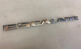 15-22 Cadillac Escalade Rear Liftgate Emblem Nameplate Letters Genuine Oem Parts - £25.21 GBP