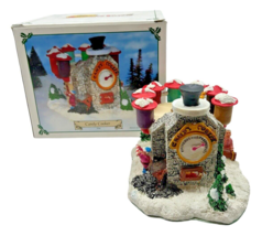 Santa’s Town at the North Pole Candy Cooker ST06 Elves Cooking Candy 1995 - £12.69 GBP