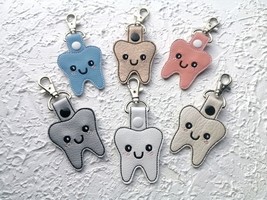 Keychain. Tooth Keychain. Dental Hygienist Keychain. - $7.50