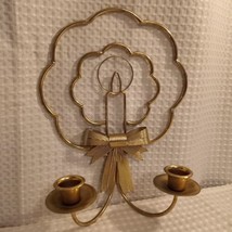 Vtg Christmas Wall Sconce Double Candle Holder Home Interiors Wreath Gold Tone - $13.98