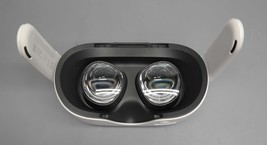 Meta Oculus Quest 3S 256GB VR Headset Only - White image 7