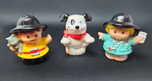 Primary image for Vintage 2001 Fisher Price set 3 First Responders Fireman EMT Fire Dog Figurines
