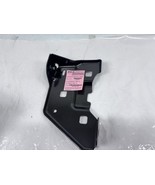 22757264 2014-2018 Chevy Silverado 1500 Sierra 1500 Front Right Bumper B... - $30.00