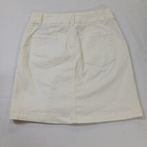 Kut from the Kloth KK24701 Women's White Button Up Casua Denim Skirt Waist 27" image 15