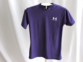 Under Armour Purple Athletic Shirt YLG Short Sleeve Large Sports Practice Purple - $12.99