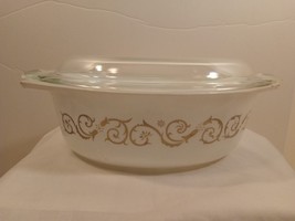 Vintage Promotional Empire Scroll 1 1/2 Quart Oval Casserole Dish with Lid 043 - £24.76 GBP