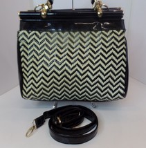 Julia &amp; Michael Black/Creme Weaved Pattern Crossbody Handbag -Goldtone H... - £46.66 GBP