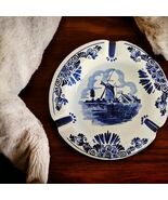 Hand Made Delft Blue Ash-Tray Made in Holland - $29.32 CAD