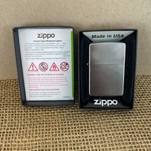 ️ Zippo Vtg USA Made Genuine Lighter - £22.49 GBP