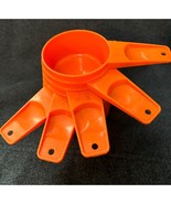 Vtg Tupperware Harvest Orange Measuring Cups Set - 5 Piece Nesting - $210.64 MXN