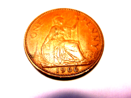 1966 Great Britain One Penny Queen Elizabeth Large Cent England Coin - $6.88