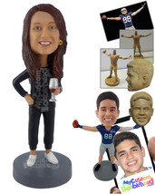 Personalized Bobblehead Woman Holding A Wine Glass - Leisure &amp; Casual Casual Fem - £71.41 GBP