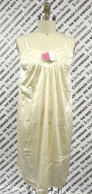 Womens VTG Full Dress Slip Mary Jane 100% Antron III Nylon Ivory 34 or 3... - $44.06