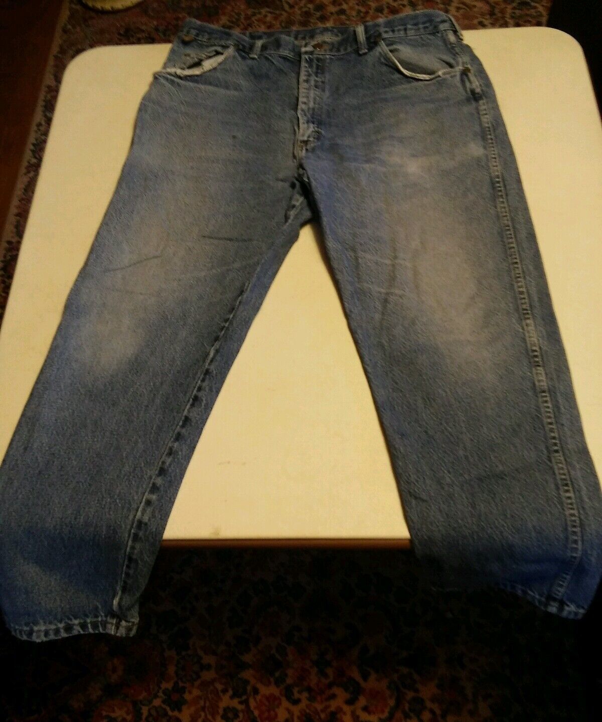 007 Mens Wrangler Outdoor Comfort  Rugged Wear Denim Jeans 40x30 - $16.99