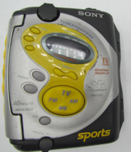 SONY WM-FS421 Sports Walkman Cassette Player AM/FM Radio (PARTS/REPAIRS ... - $178.17 MXN