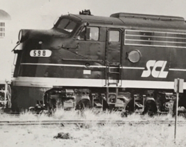 Seaboard Coast Line Railroad SCL #598 E8A Electromotive Train Photo Hial... - $9.49