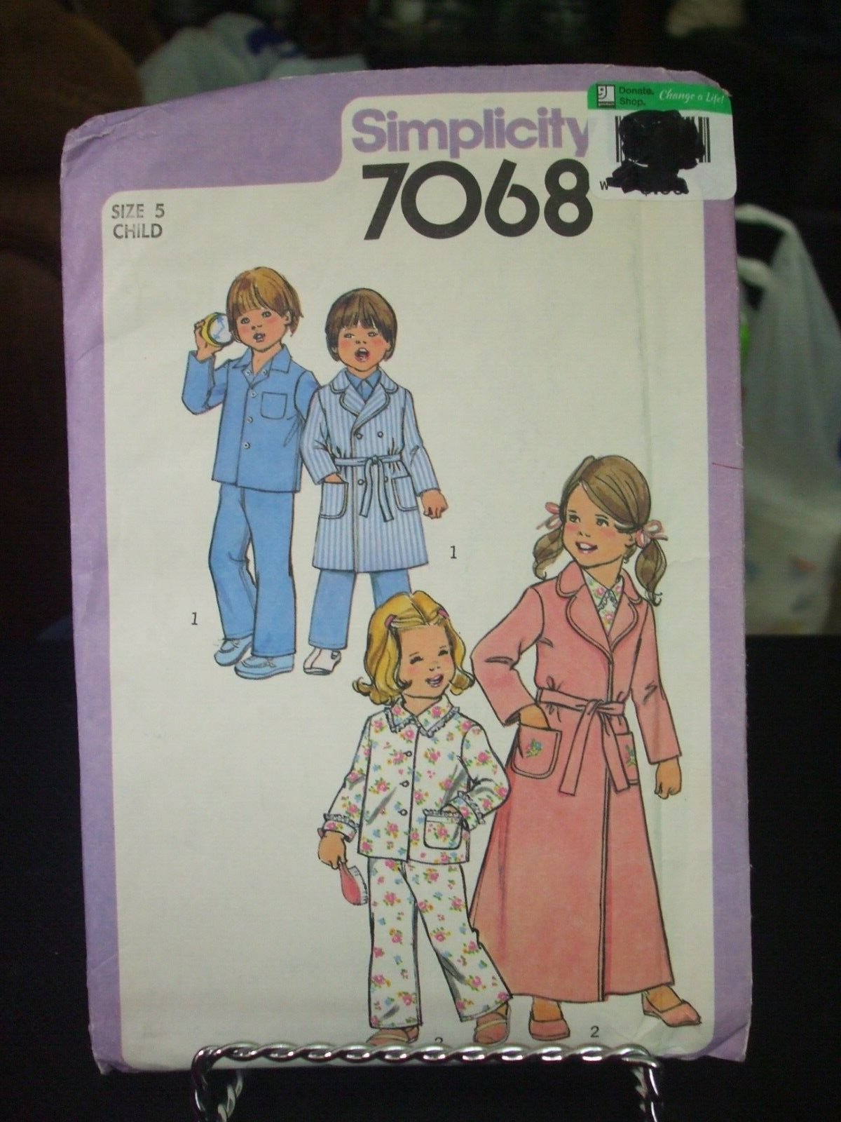 Simplicity 7068 Child's Robes & Pajamas Pattern - Size 5 Chest 24 Waist 21 1/2 - £6.89 GBP