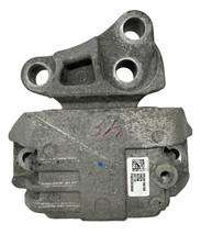 2017-2021 Jeep Compass Front Left Driver Side Transmission Mount OEM - $64.30