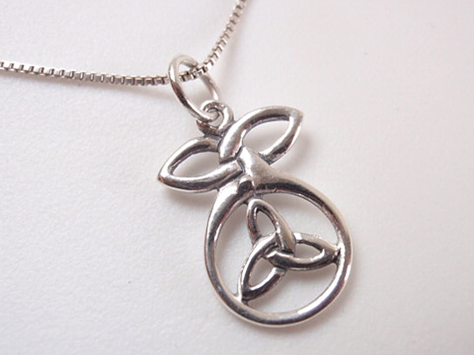 Primary image for Very Small Celtic Infinity Necklace 925 Sterling Silver Corona Sun Jewelry