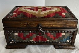 Vintage Wooden Box Chest Turkish Kilim Rug Tapestry Accent Jewelry Storage Cigar - £160.77 GBP