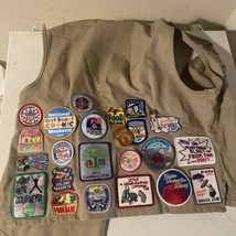Vintage Girl Scout Vest with Patches &amp; Pins Size M - £27.62 GBP