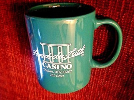 Fond-du-luth Casino Coffee Mug Duluth MN Green Ceramic - £10.87 GBP