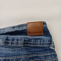 WallFlower Women's Blue Bootcut Jeans Embellished Pockets Stretch Denim Sz 9 Reg image 7