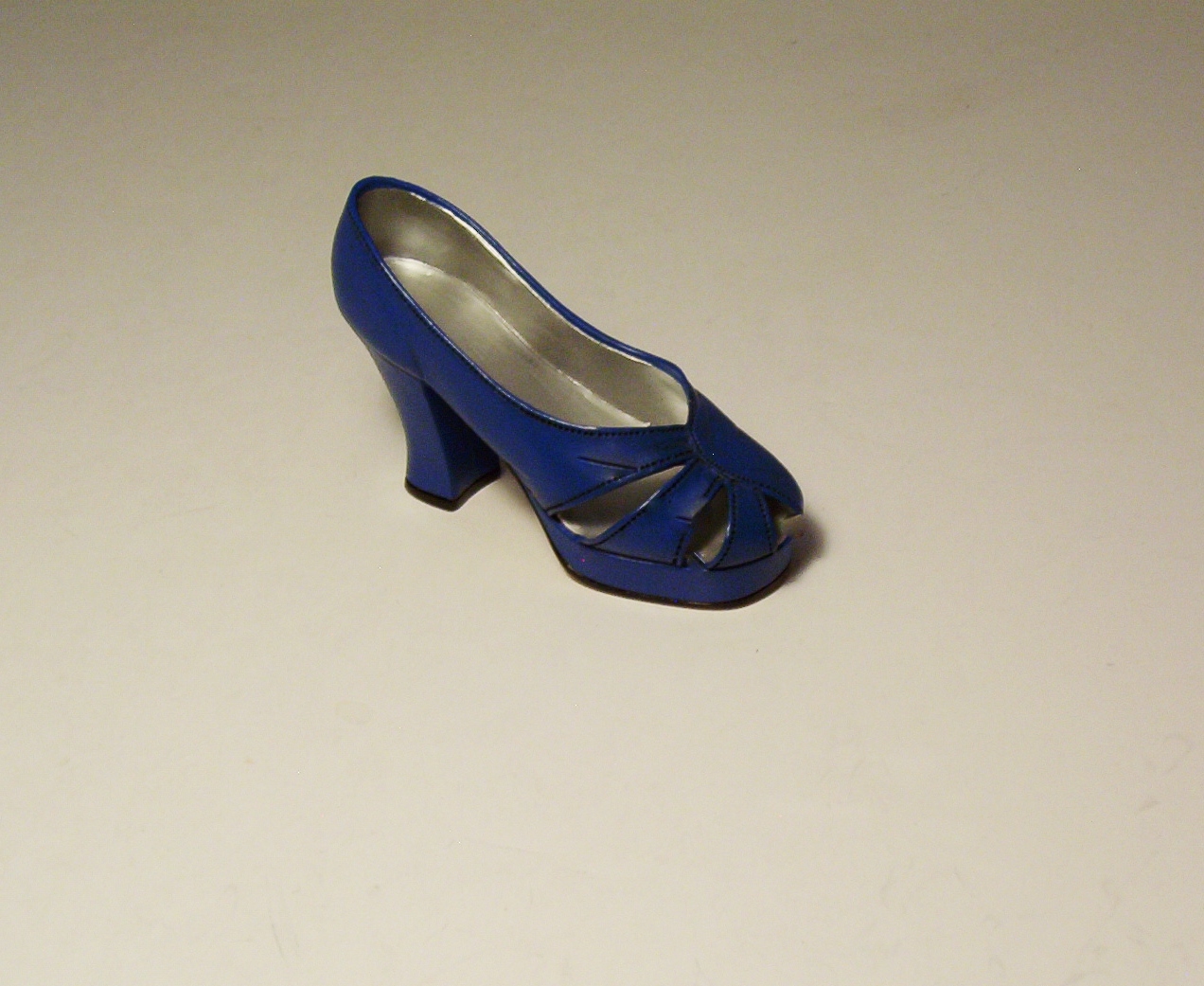 Just The Right Shoe Miniature Shoe New Heights1999 Style 25019 Raine Wil... - $4.99
