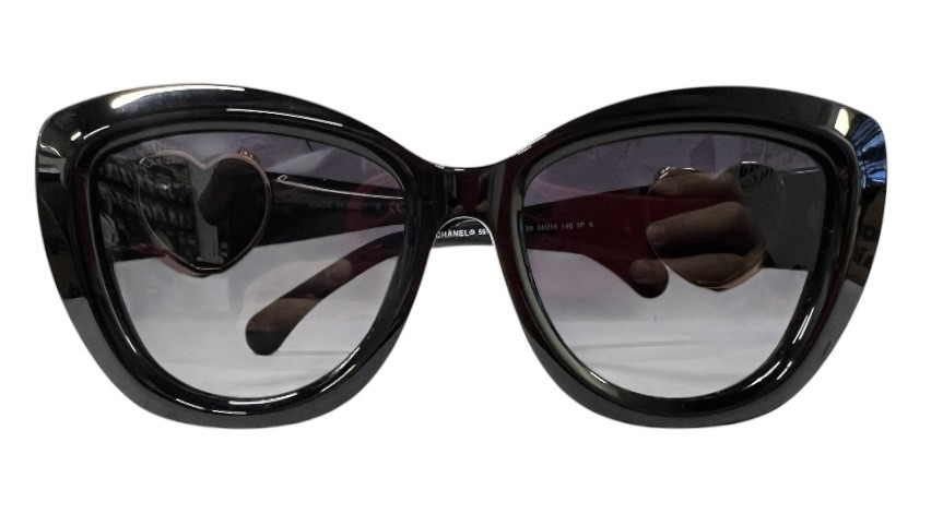 Chanel Fashion 5517-a  Black 470901 - $399.00