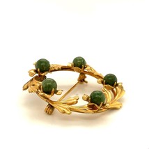 Vintage Signed 12K Gold Filled Carl Art Jade Stone Leafy Round Designer Brooch - £31.15 GBP