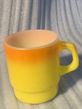 Vintage Fire King white glass mug anchor hocking Yellow Orange Ombre D Handle - £12.05 GBP