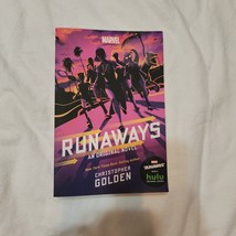 Runaways An Original Novel by Christopher Golden 2018 Trade Paperback - £2.90 GBP