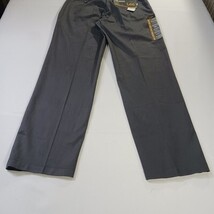 Lee Total Freedom Relaxed Fit Men's Chino Flat Front Gray Pants Size 30W × 30L image 13