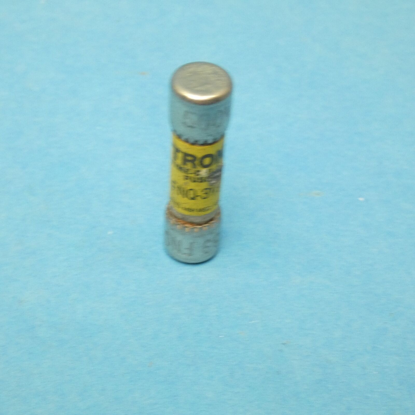 Bussmann FNQ-3 1/2 Fuse Class 13/32&quot; x 1 1/2&quot; 3 1/2 Amps 500 VAC Tested - $1.25