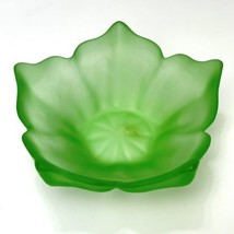 Viking Green Frosted Satin Art Glass 6.5&quot; Lotus Blossom Bowl by Wayne Husted - £33.04 GBP