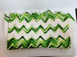 Beautiful Green Chevron Crochet Lap Throw 36 by 20 Handmade Clean Soft Warm - £22.06 GBP