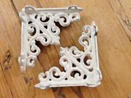 2 Antique Style Shelf Brace Wall Bracket Cast Iron Brackets SMALL White - $16.99