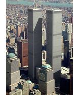 Original World Trade Center Twin Towers New York City Aerial Photo Poste... - $496.68 MXN+