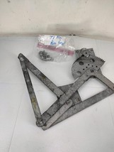 1968 to 1980 MG MGB Roadster Window Regulator Passenger Right Side Conve... - $930.94 MXN
