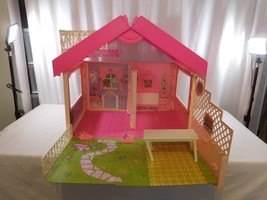 Barbie Vintage 1992 Mattel Barbie Fold 'n Fun House Pink with Roof Patio Fence - $41.60