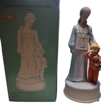 Mann You Light Up My Life Porcelain Figurine Mother Child Music Box Vintage 1981 - £72.02 GBP