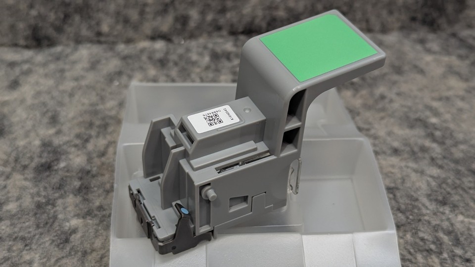 New Genuine Ricoh Type W Staple Cartridge w/ Holder (2,000 staples) 416710 Item image 6