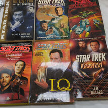 Lot Of (6) Star Trek Sci-Fi Novels New Voyage The Sundered Recovery IQ S... - €30,00 EUR