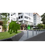 Outdoor Bull Topiary Green Figures covered in Artificial Grass great for... - $146,339.89 MXN
