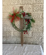 Christmas Cemetery Cross: wreath grave flowers, Winter Grave Decoration - €22,39 EUR Christmas Cemetery Cross: wreath grave flowers, Winter Grave Decoration - €22,39 EUR