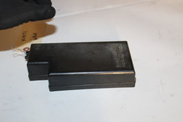 2002-2003 SUBARU WRX IMPREZA ENGINE BAY MAIN FUSE RELAY BOX LID COVER K1871 image 3