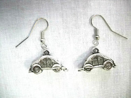 3D Volkswagon Car Vw Bug Cars Pewter Dangling Charm Fashion Pair Of Earrings - £15.92 GBP