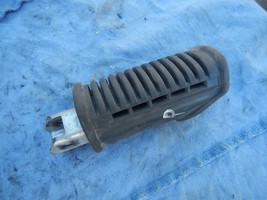 Right Hand Driver Foot Peg 1994 Suzuki GN125E GN125 - £7.47 GBP