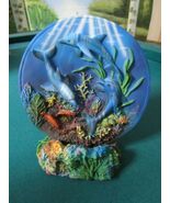 CLASSIC WILDLIFE DOLPHINS SCULPTURE PLATE WITH STAND NIB ORIG - $62.09 CAD